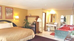 Deluxe Room, 1 King Bed