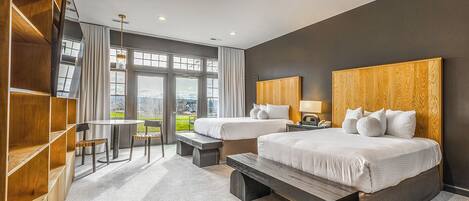 Ropa de cama hipoalergénica, colchones Tempur-Pedic, escritorio