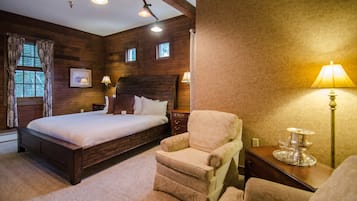 Deluxe Double Room, 1 King Bed, Private Bathroom, Ground Floor | 1 bedroom, premium bedding, individually decorated