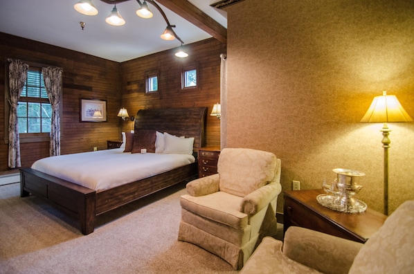 Deluxe Double Room, 1 King Bed, Private Bathroom, Ground Floor | Premium bedding, individually decorated, individually furnished