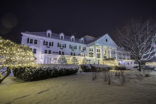 Eastern Slope Inn Resort