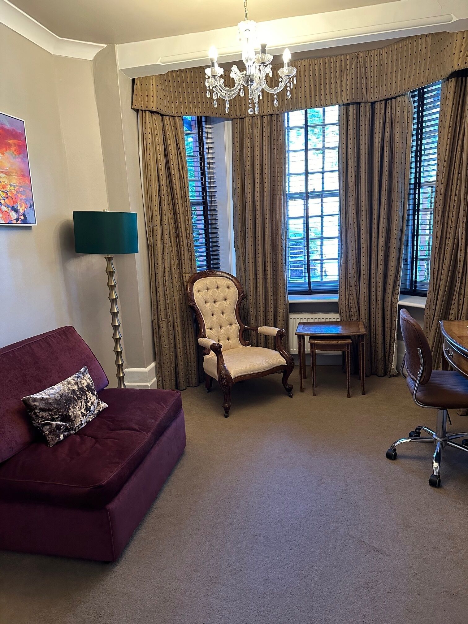 executive suite, ensuite | 1 bedroom, individually decorated, individually furnished, desk