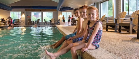 Indoor pool, 2 outdoor pools