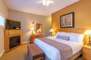 Interior - Attitash Mountain Village (Bartlett)