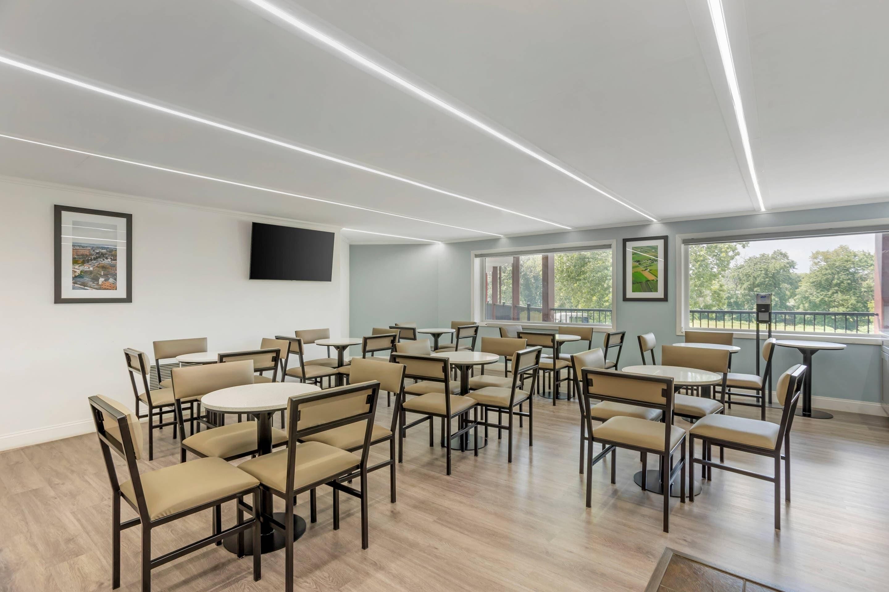 Breakfast area