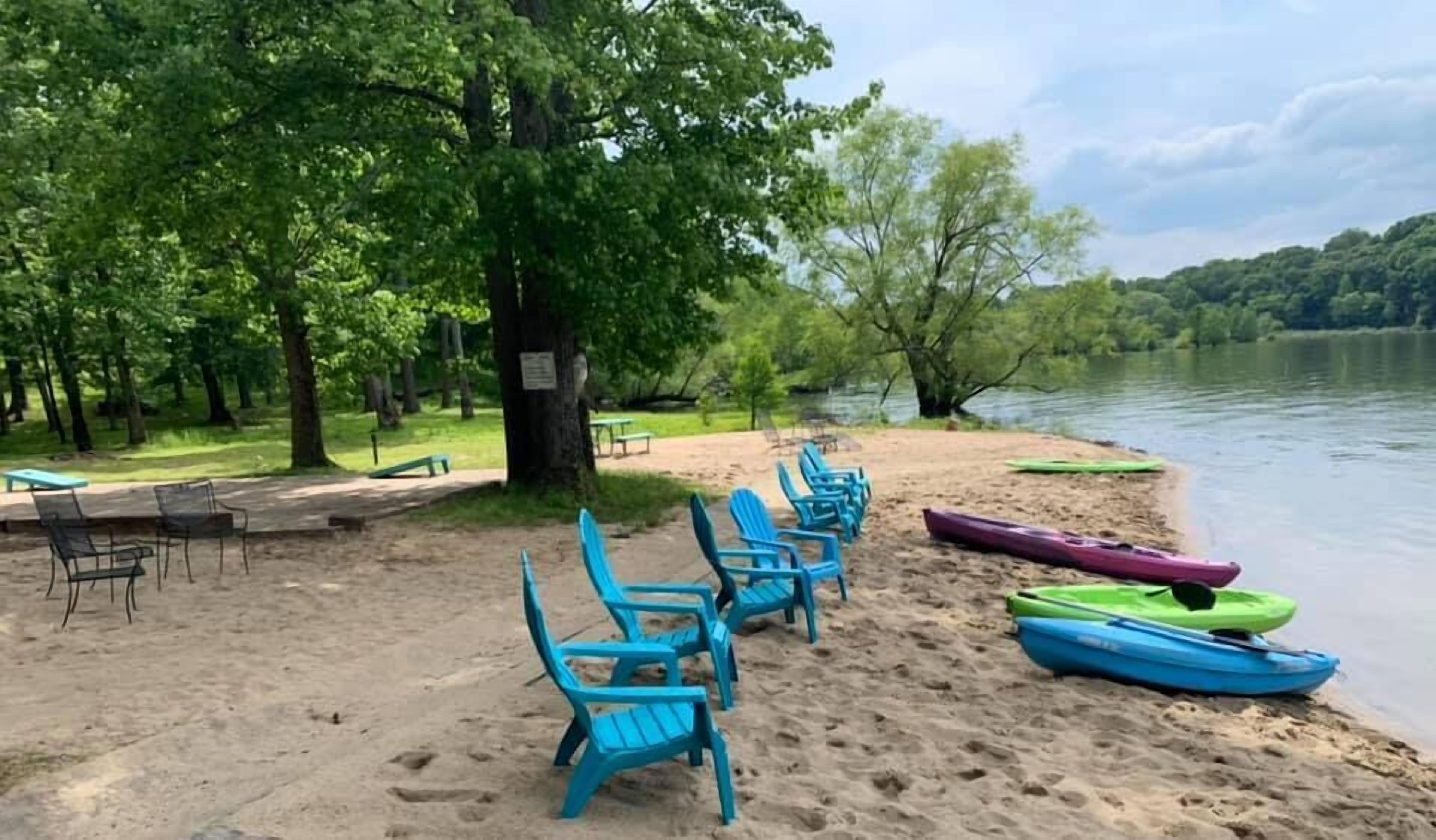 On the beach, beach volleyball, kayaking, rowing