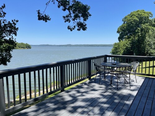 The Villas at Marker 48