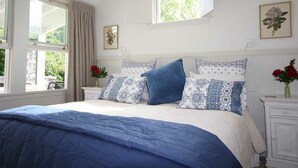Room - Arrowtown Lodge (Arrowtown)