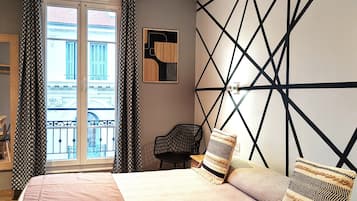 Superior kamer, 1 twee- of 2 eenpersoonsbedden | Select Comfort-bedden, een kluis op de kamer, een bureau