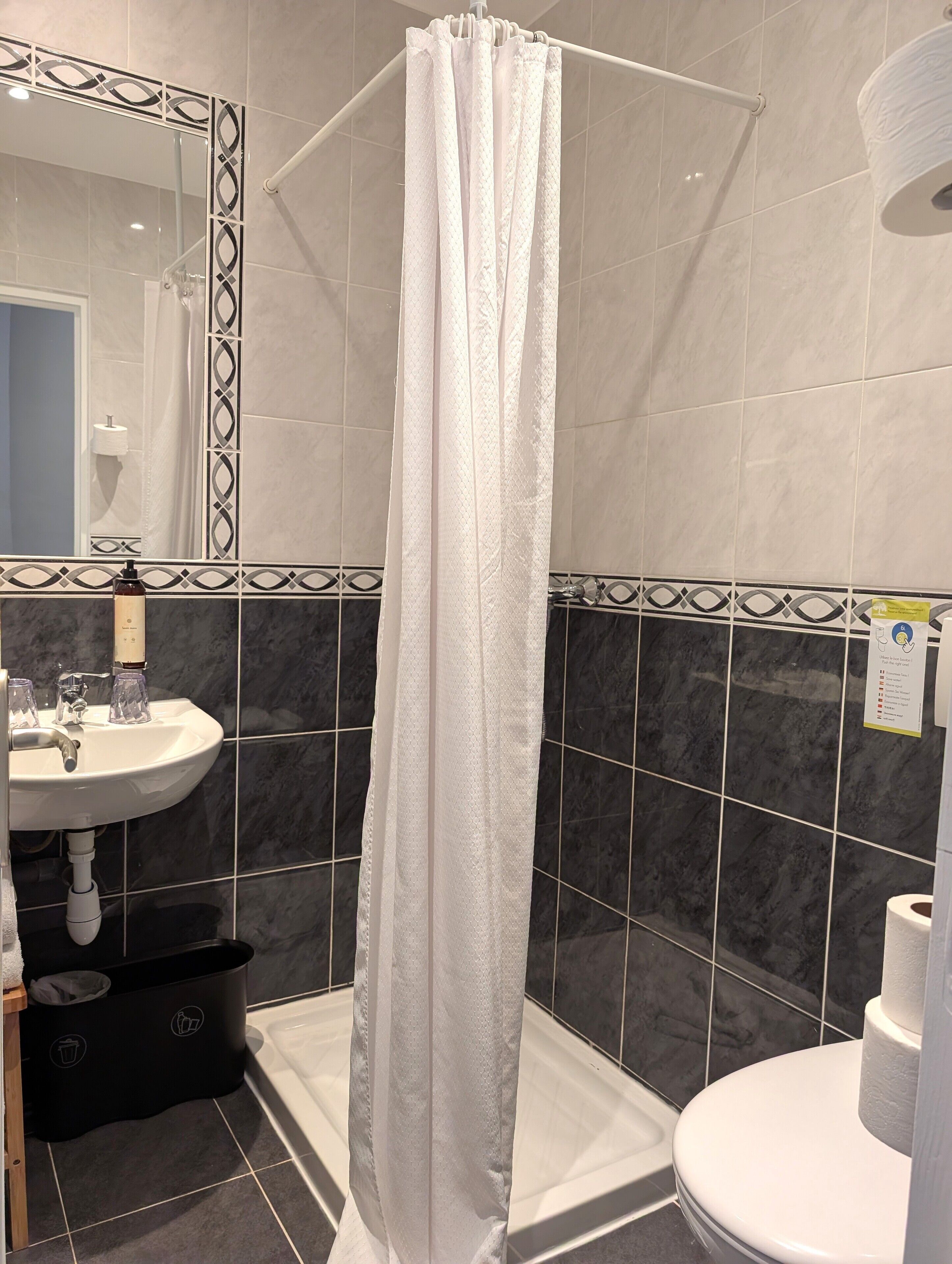 Foto - H33 Hôtel