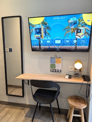 Standard Double Room, 1 Double Bed - H33 hôtel (Nice)