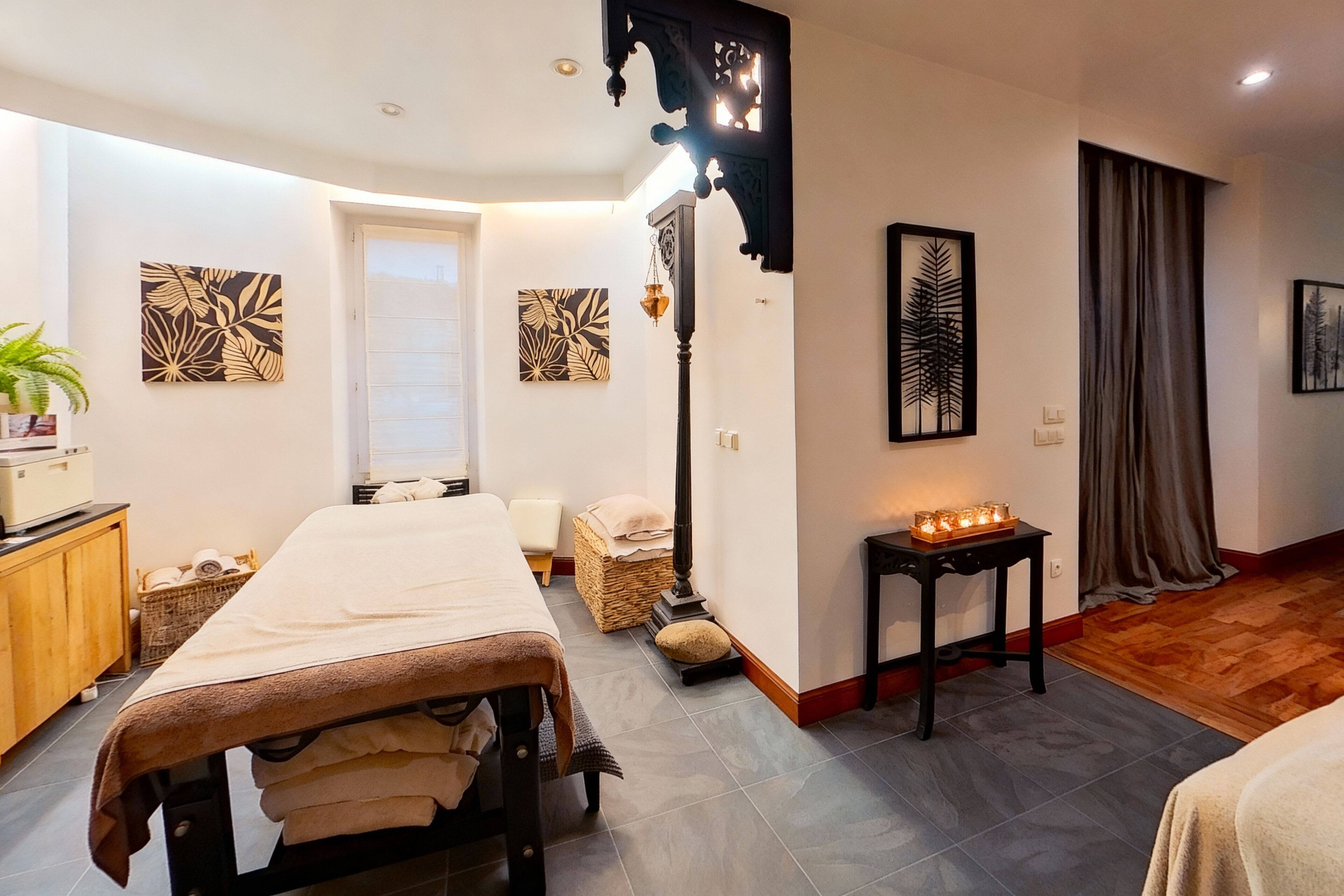 Behandelingskamers voor koppels, een stoombad, lichaamsbehandelingen