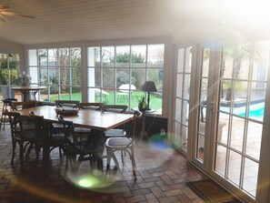 Food court - Le Manoir de l'Antiquite (Challans)