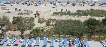 Ocean Plaza Motel