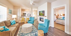 Suite, 2 Queen Beds (Hillside) | Living area | Flat-screen TV, iPod dock - Lithia Springs Resort (Ashland)