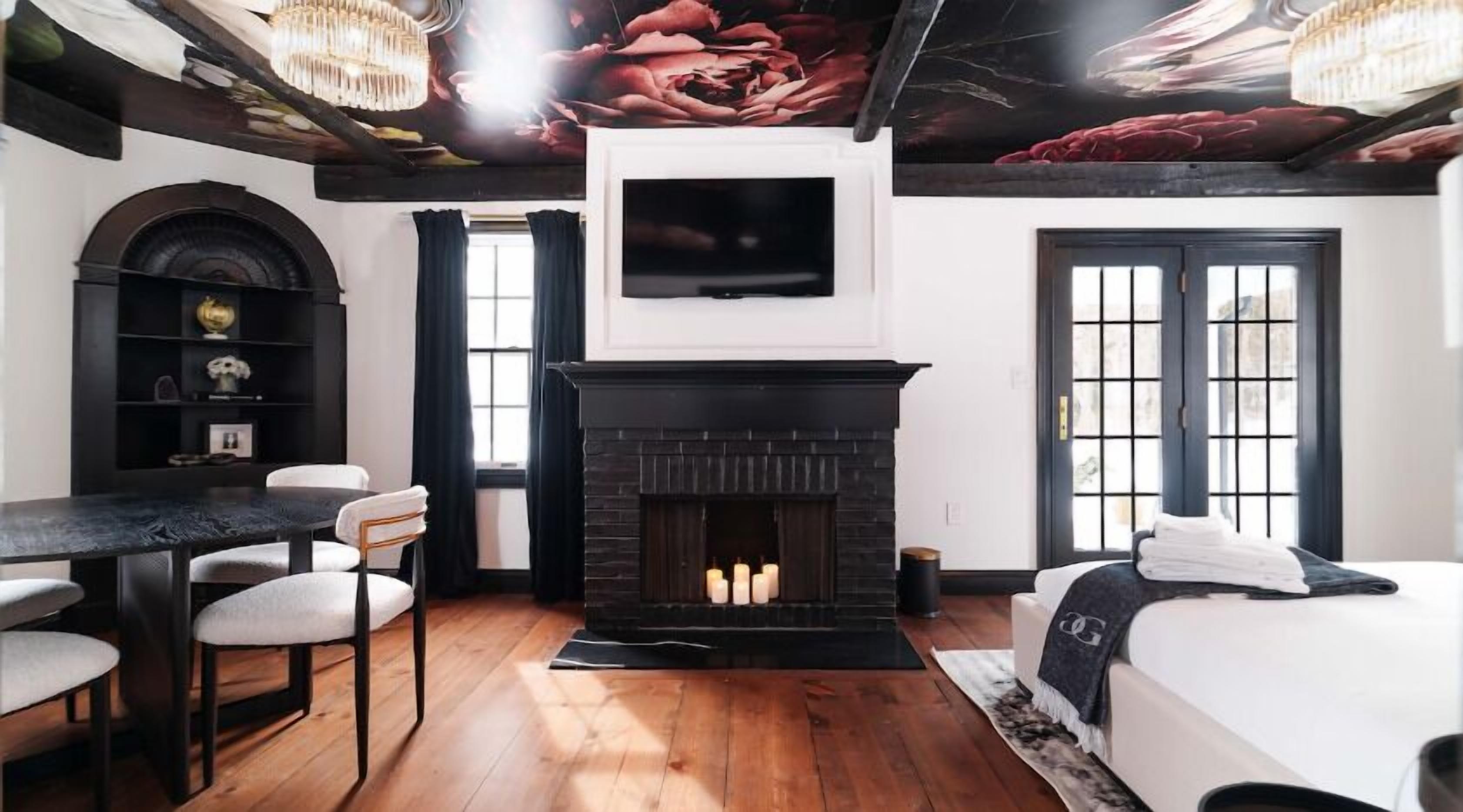 Premier Suite - Room 11