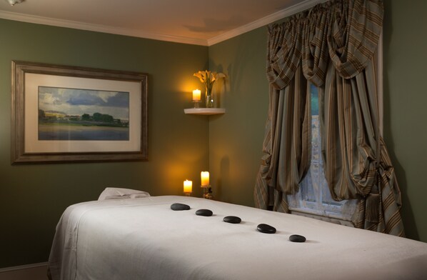 Treatment room - Garden Gables (Lenox)