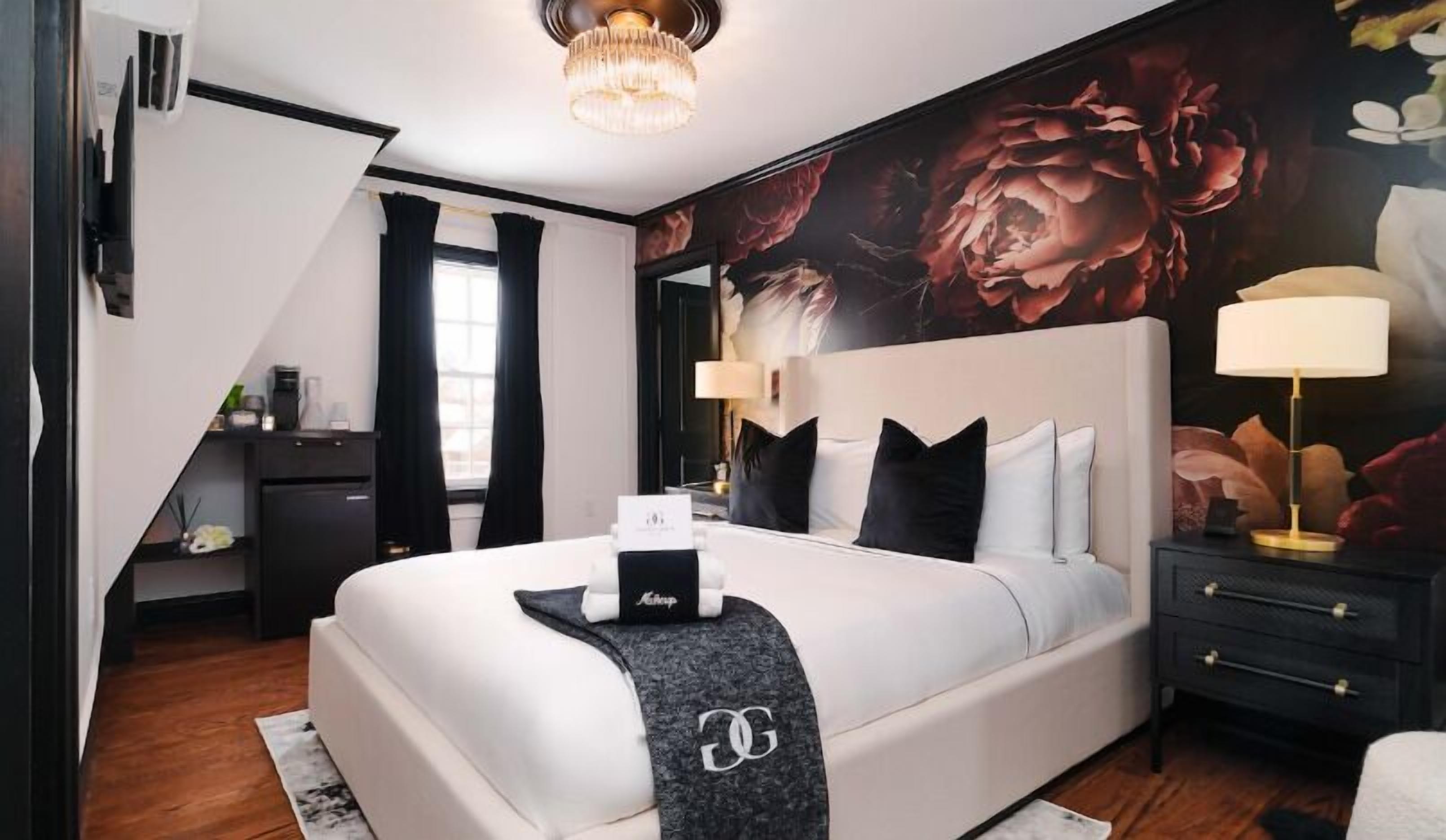 Classic Queen - Room 9