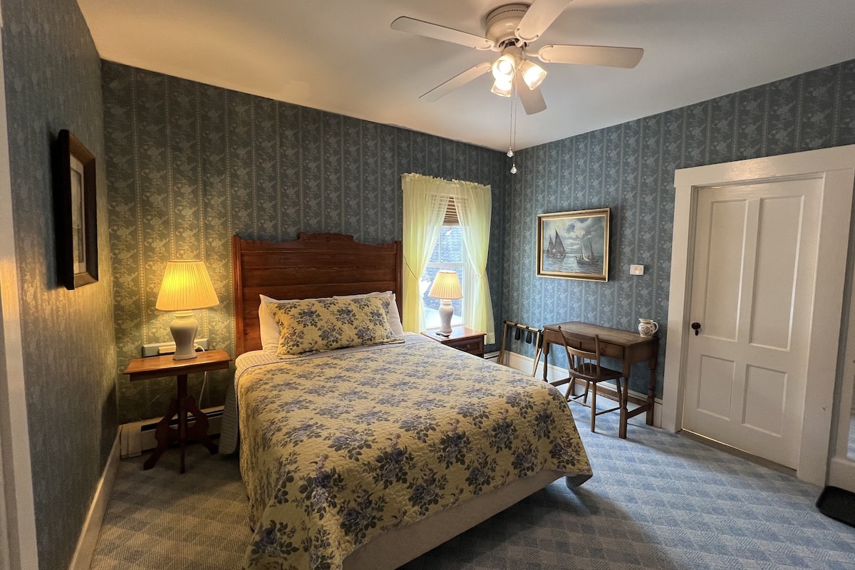 1 chambre, décoration personnalisée, ameublement personnalisé