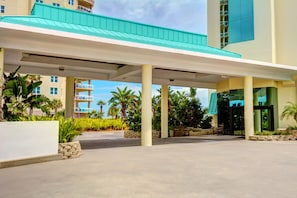 Entrada de la propiedad