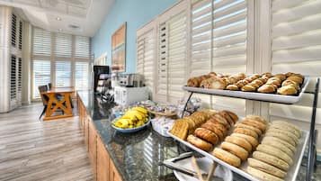Free daily continental breakfast