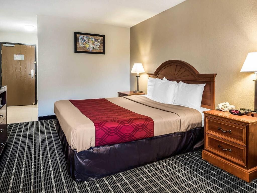 In-room safe, desk, iron/ironing board, rollaway beds