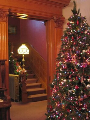 Staircase - Olde Judge Mansion (Troy)