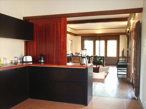 Traditional Villa, 2 Bedrooms, Private Pool, Pool View | Private kitchen
