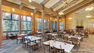 Esmorzar diari d'estil bufet (de pagament)