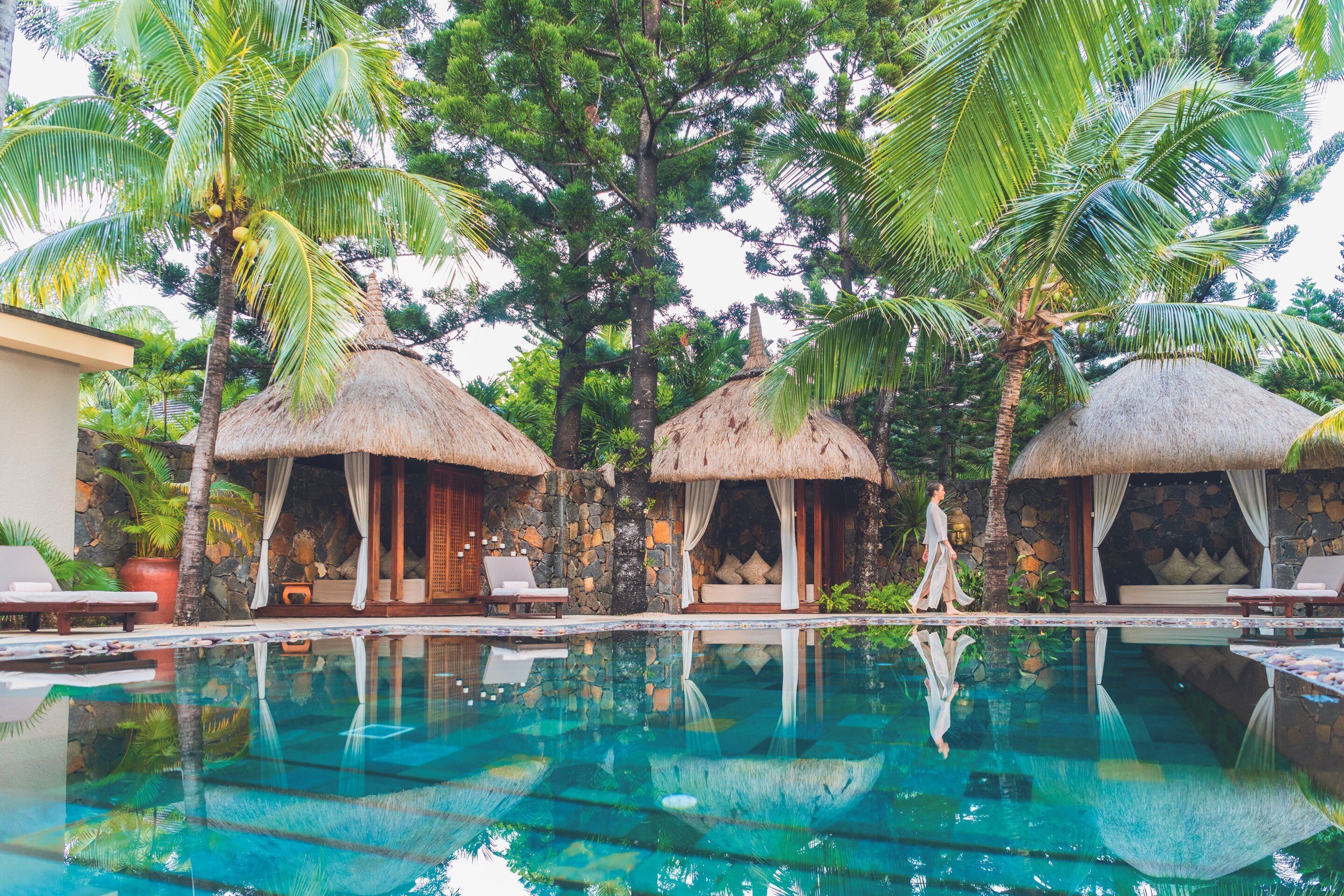 sauna, steam room, turkish bath/hammam, hydrotherapy, facials