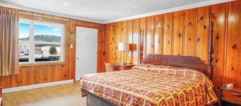 Horse Cave Motel