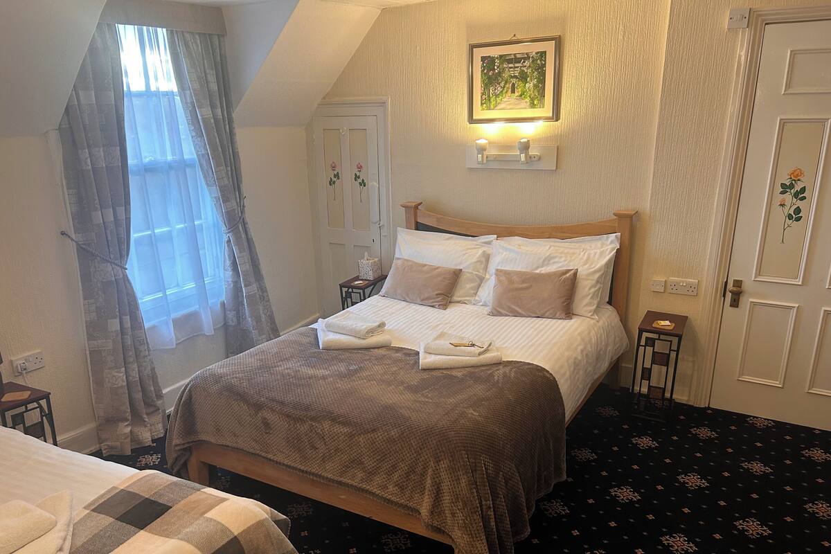 Family Room | Individually furnished, laptop workspace, iron/ironing board, free WiFi