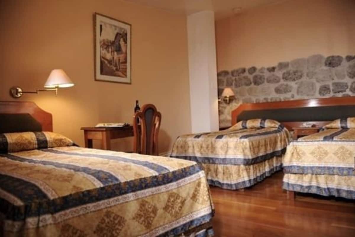Triple Room | Premium bedding, down comforters, pillowtop beds, minibar