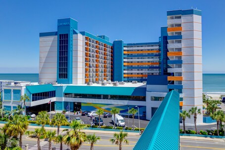 Landmark Resort - Image 2