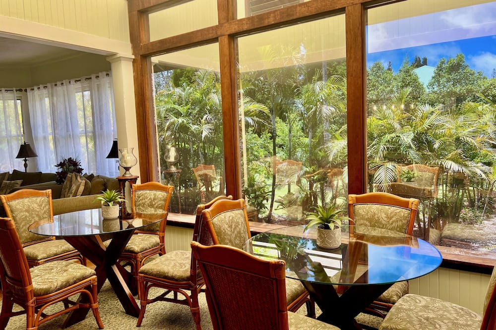 Aloha Junction Bed and Breakfast