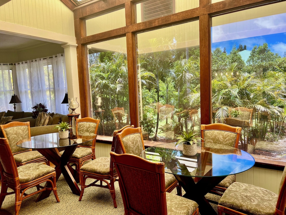 Aloha Junction Guesthouse by null