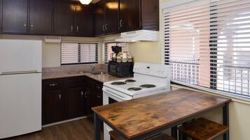 Oversized Suite | Private kitchen