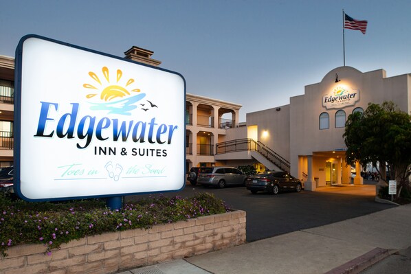 Front of property - Edgewater Inn And Suites (Pismo Beach)