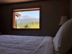 303 - Mountain Haus - Comfort Queen Cabin | Down duvets, pillow-top beds, desk, laptop workspace