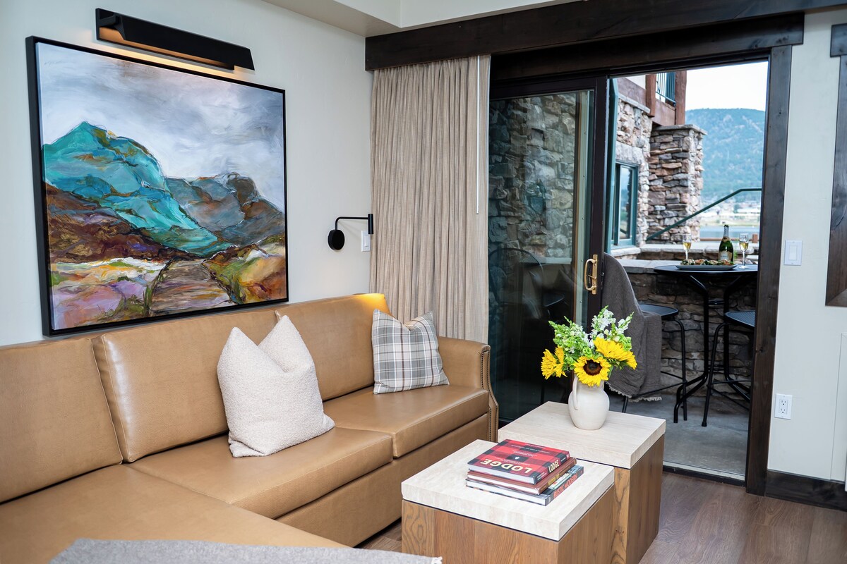 Suite, 1 Bedroom, Lakeside | Egyptian cotton sheets, premium bedding, down duvets, pillow-top beds
