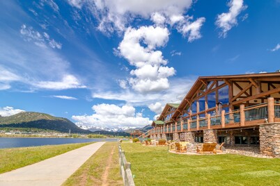 The Estes Park Resort