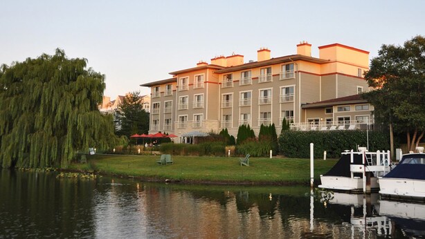 Unclassified image, 1 of 24, button - The Harbor Grand (New Buffalo)