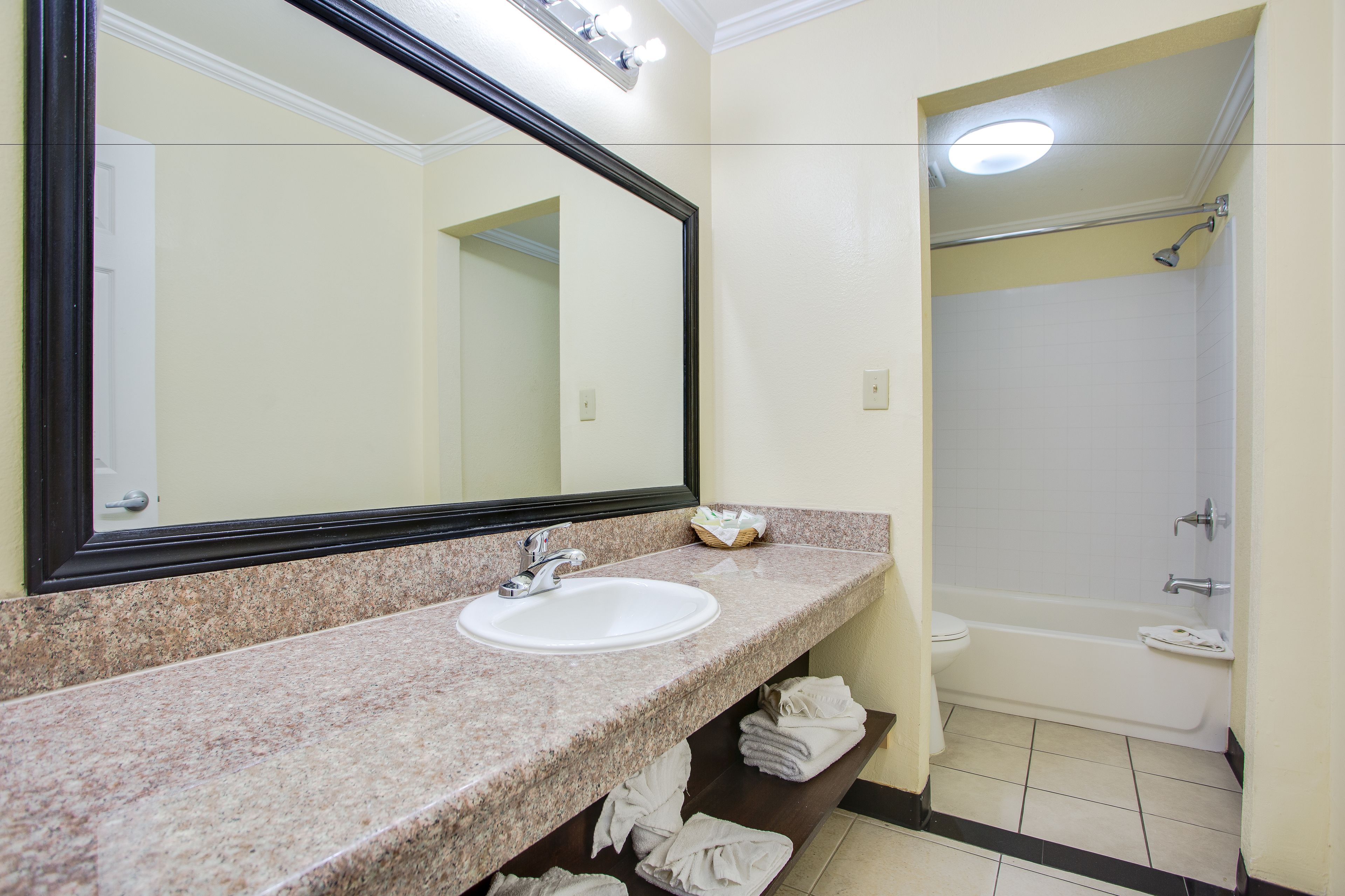 Foto - Best Inn & Suites