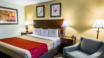 Escritorio, espacio para trabajar con laptop y cunas gratuitas