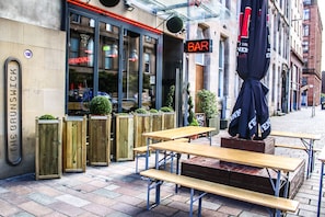 Terrace/patio - Brunswick Merchant City Hotel (Glasgow)