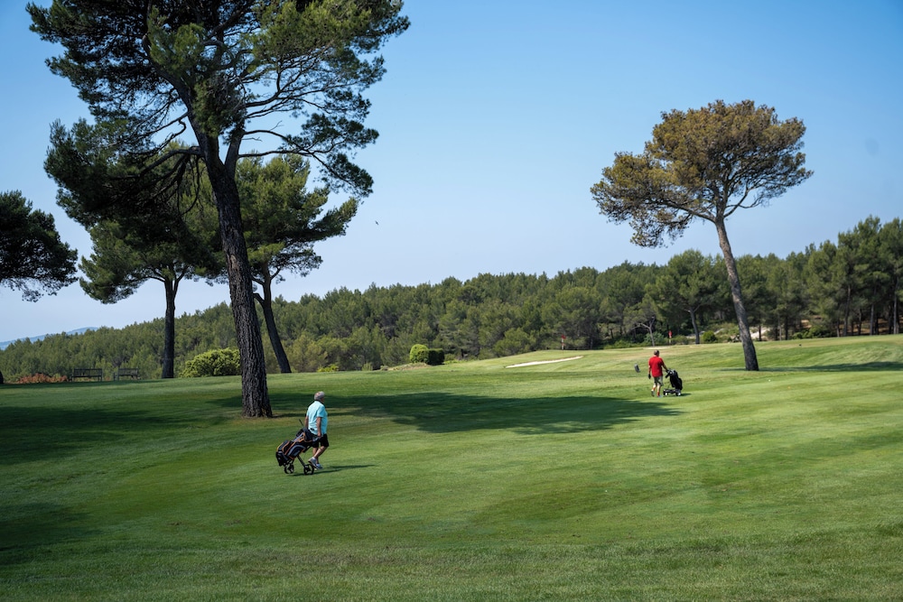 Hotel Du Castellet - Var by null