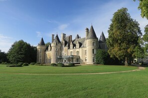 Exterior - Château des Sept Tours (Courcelles-de-Touraine)