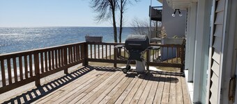 Algoma Beach Motel