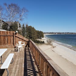 Deluxe Lake Side Condo, Private Patio