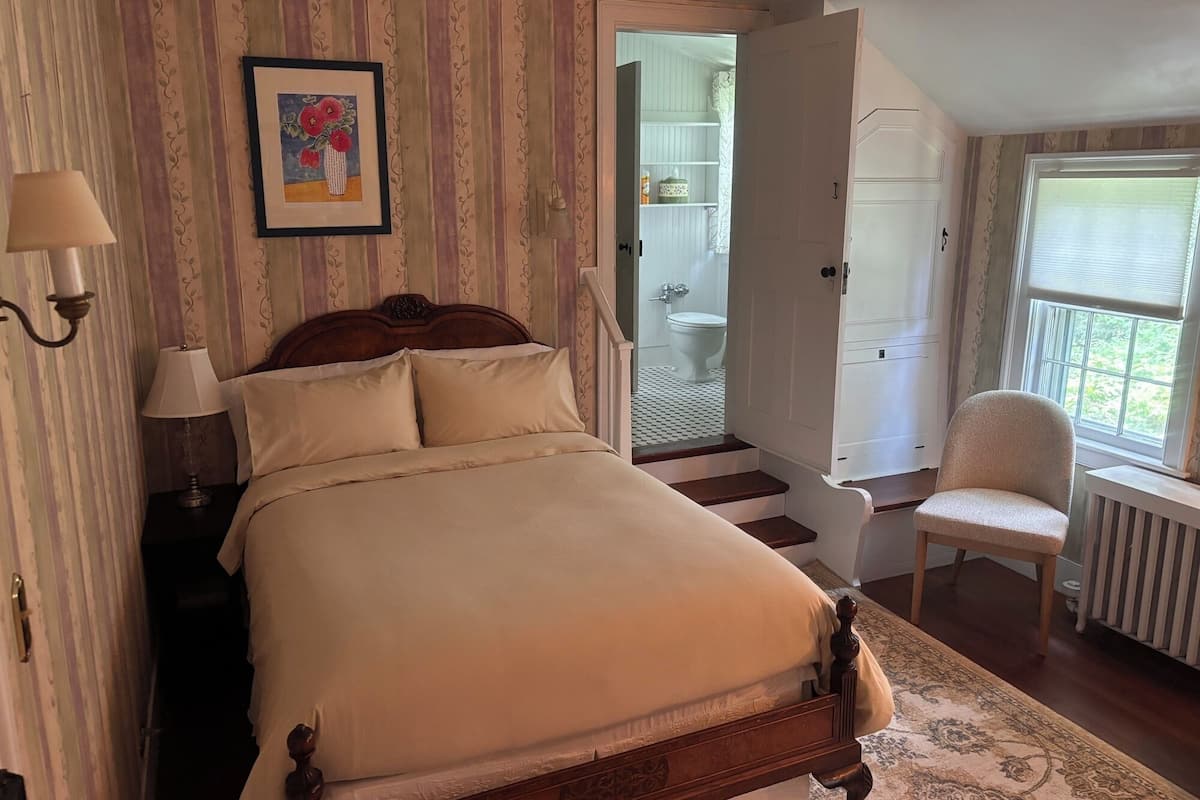Deluxe-Suite | Hochwertige Bettwaren, kostenloses WLAN, individuell dekoriert